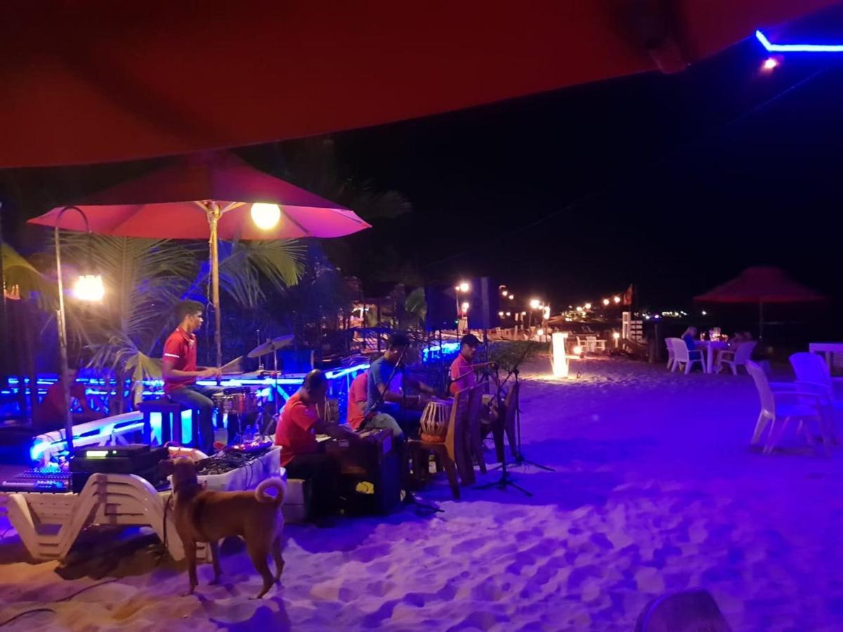 Blue Horizon Beach Hotel Tangalle Esterno foto